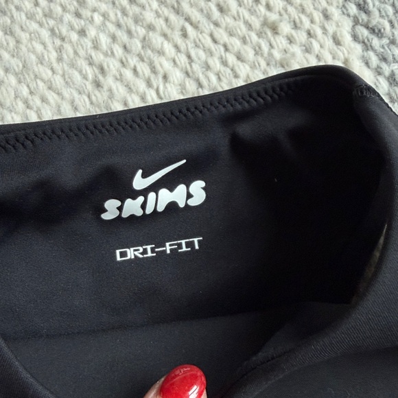 Skims x Nike Mock Neck Racer Tank Top NEW NWT - Picture 7 of 9